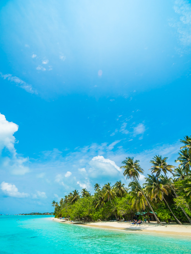 hotel-male-maldives-outdoor-blue (1) (1)