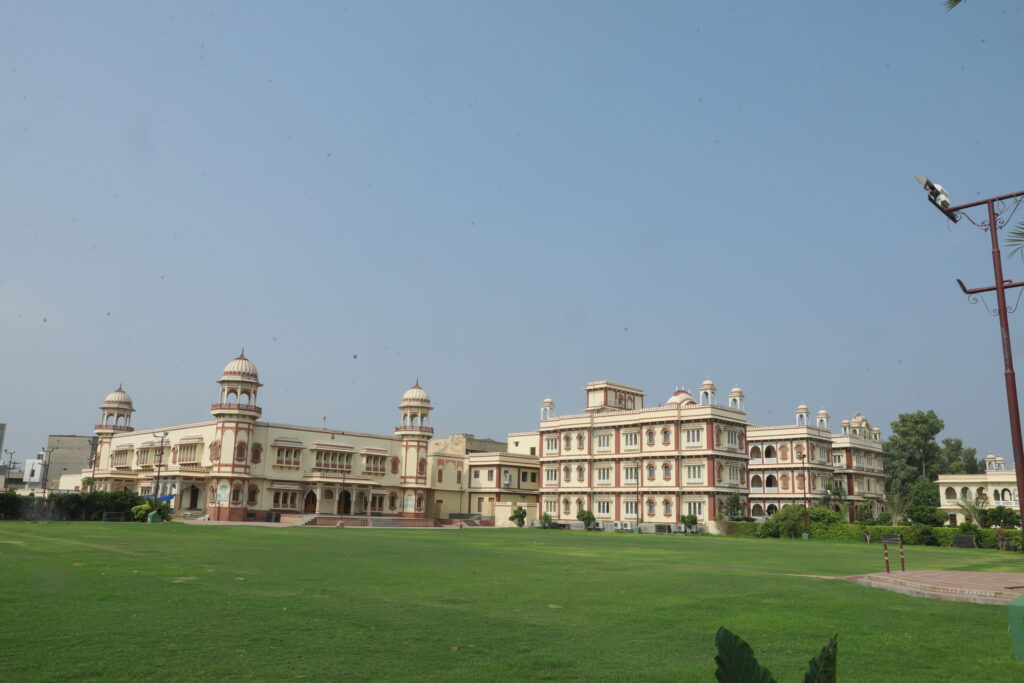 best hotels in hanumangarh luxury stay