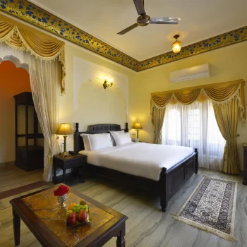 deluxe room